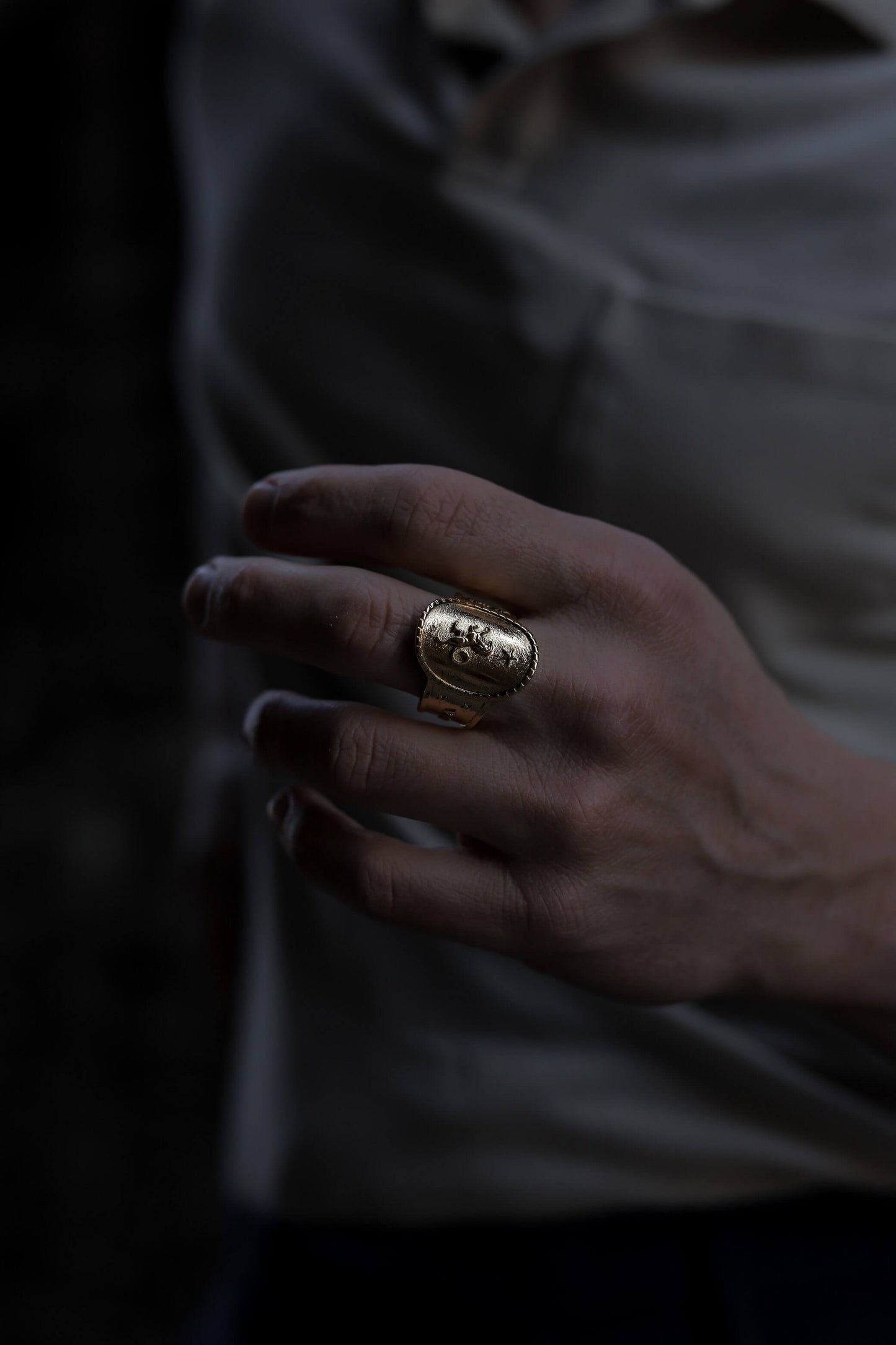 Virtue ring - Gold