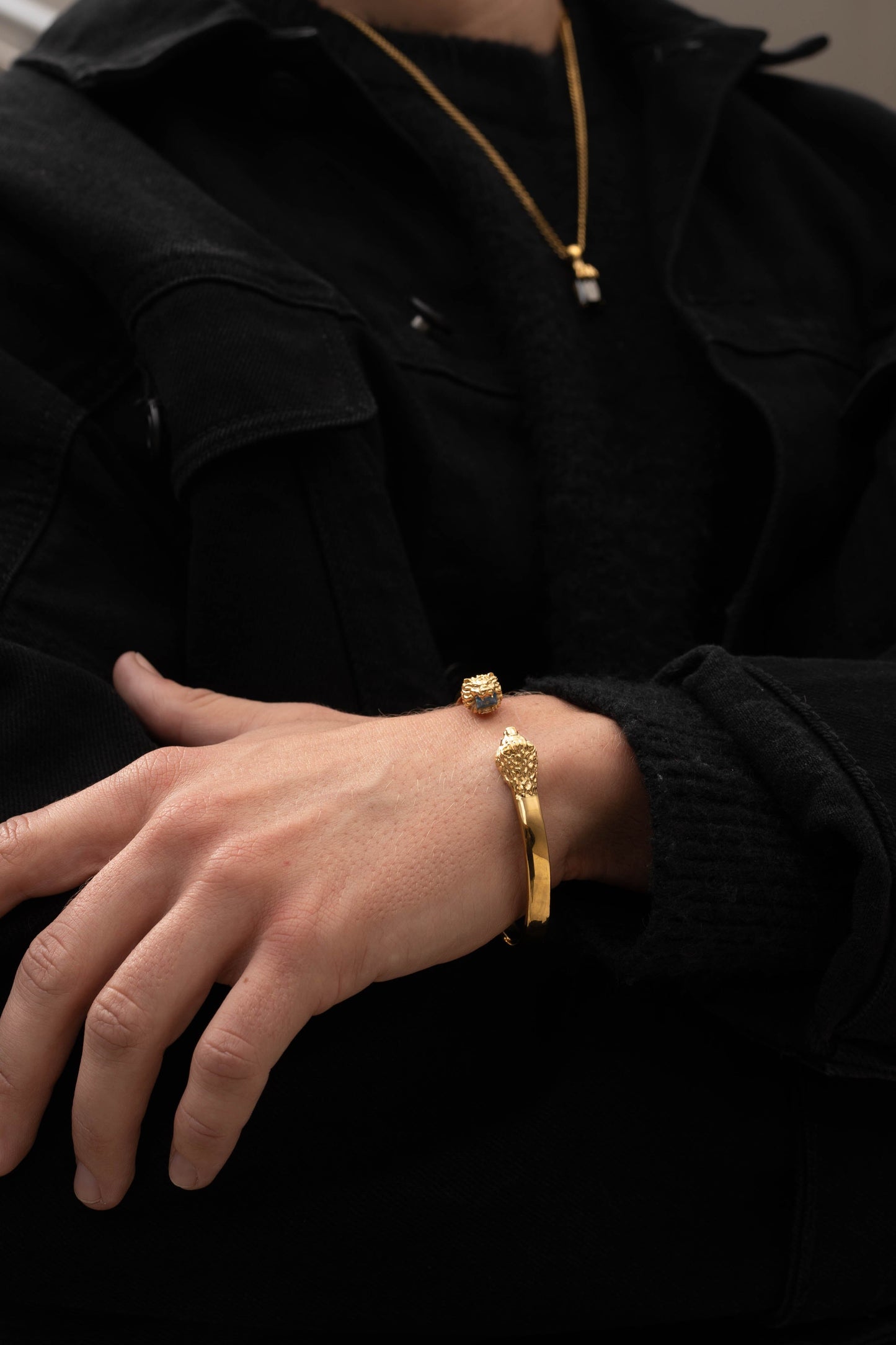 Lucent Bangle - blue