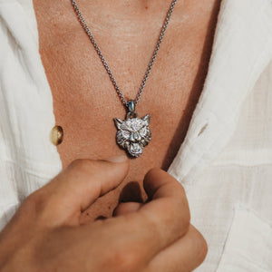 Werewolf Necklace - Gold
