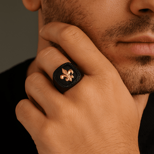 Fleur de lis ring